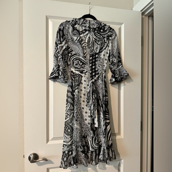 Vintage Y2K 90s Alberto Makali 100% Silk Dress Sheer Paisley Black White Size 4 - Picture 2 of 3